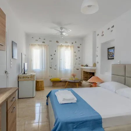 Wonderful In Paros * Márpissa